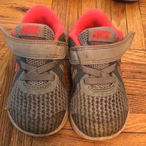Toddler nikes 5